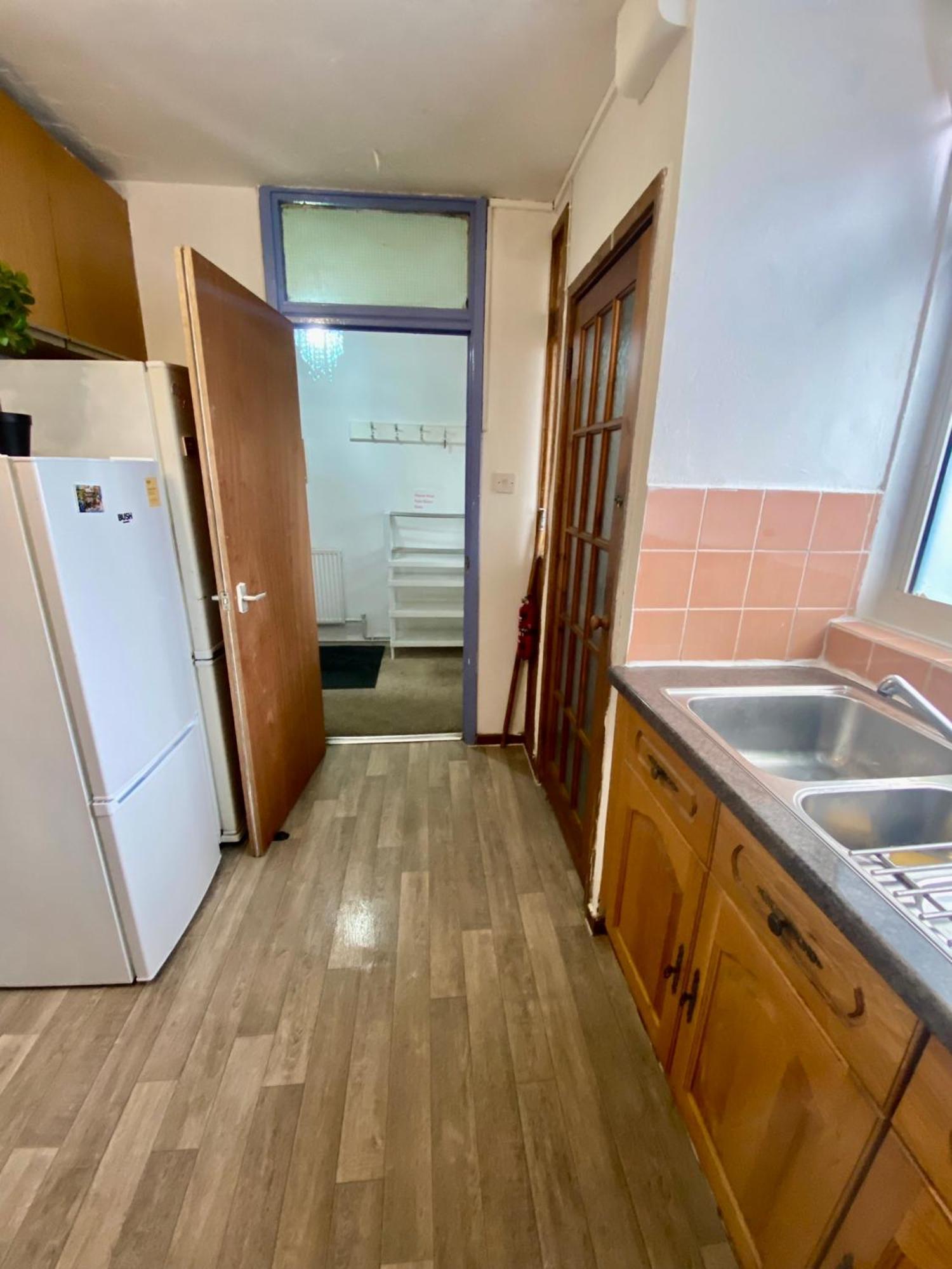 Cosy 3 Bed Apt, Old Truman Brewery! Brick Lane, London, E1 Exterior photo