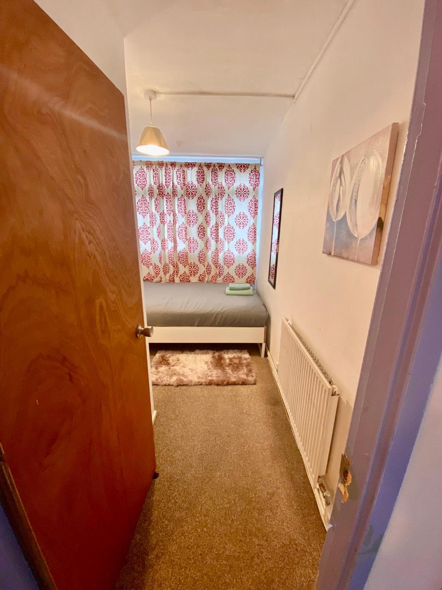 Cosy 3 Bed Apt, Old Truman Brewery! Brick Lane, London, E1 Exterior photo